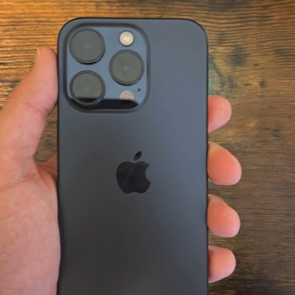 Apple iPhone 15 Pro